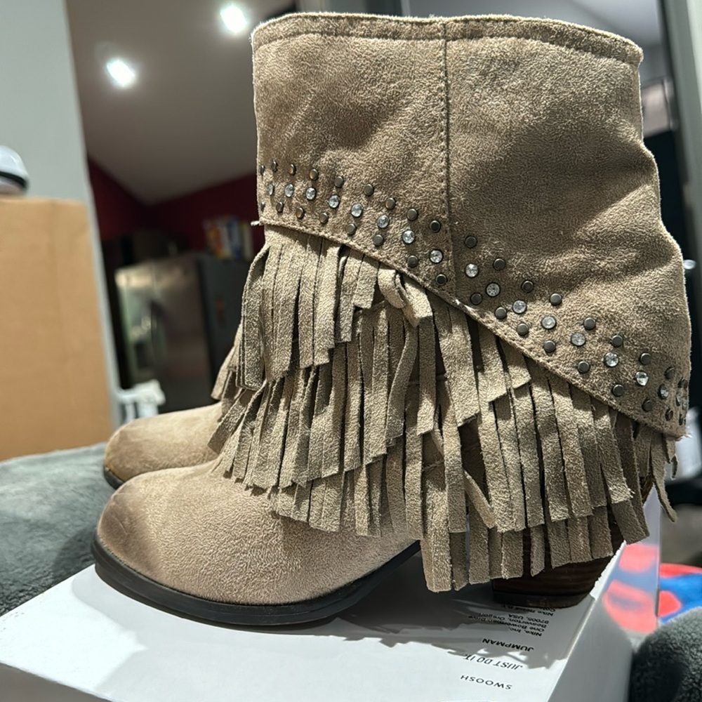 Tan Fringed with stones Not Rated booties!